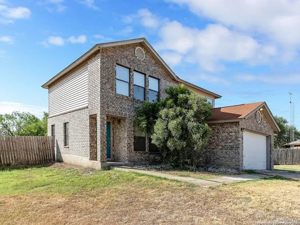 Castroville, TX 78009