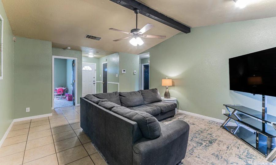 3321 Johnson Dr, Killeen, TX in Killeen, TX, owner financed with no credit check, photo 5 of 9