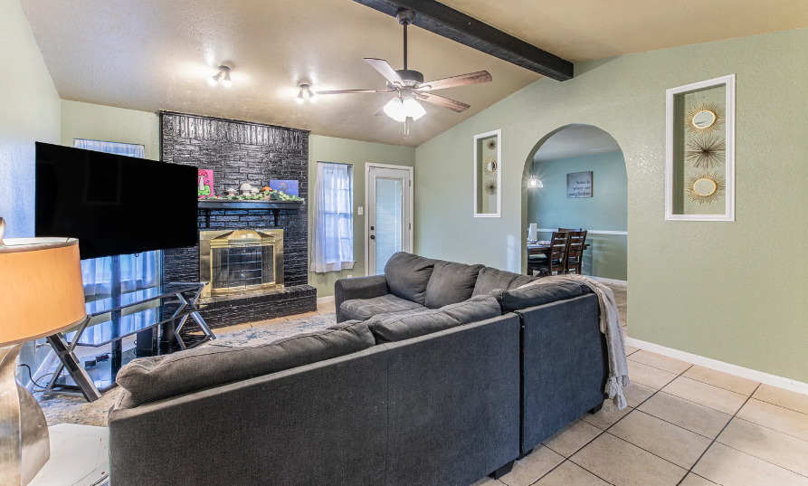 3321 Johnson Dr, Killeen, TX in Killeen, TX, owner financed with no credit check, photo 4 of 9