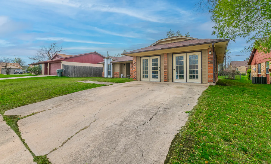 3321 Johnson Dr, Killeen, TX
