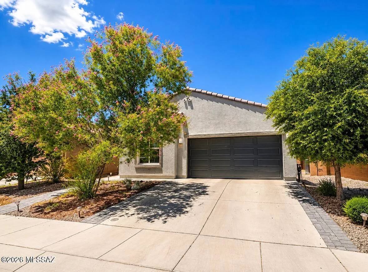 10698 West Hayward Drive, Marana, AZ 85653