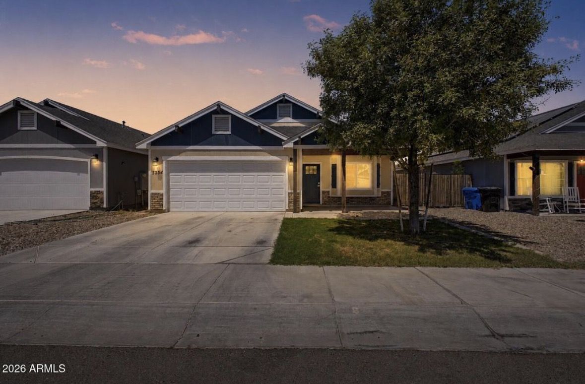 5034 S 11TH Place, Phoenix, AZ 85040