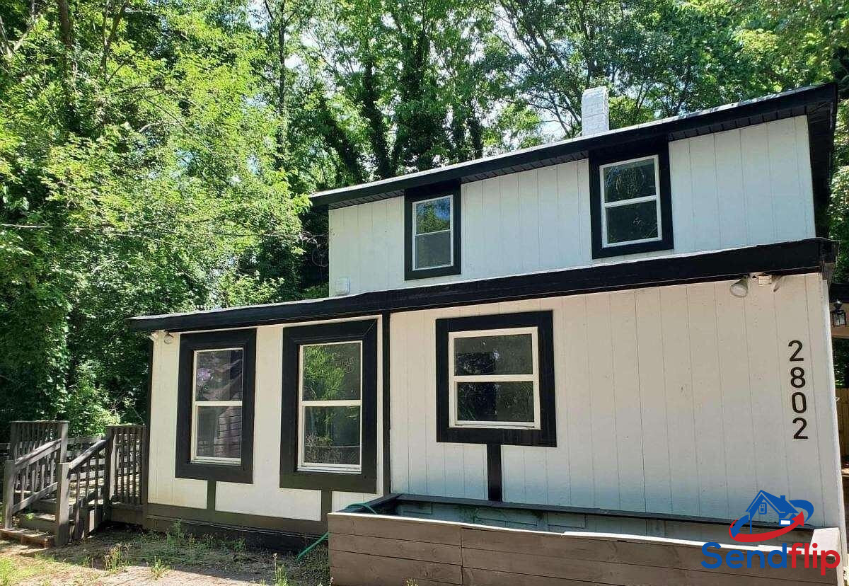 2802 Palm Drive, Atlanta, GA 30344