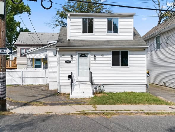 Keansburg, NJ 07734