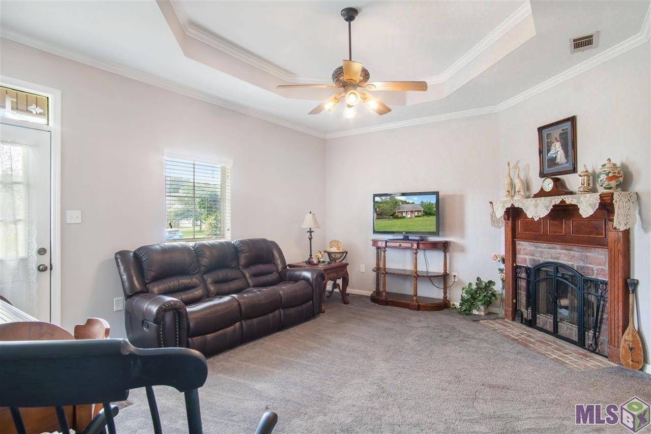 3-Bedroom Owner Finance Home in Denham Springs, LA in Denham Springs, LA, owner financed with no credit check, photo 5 of 10