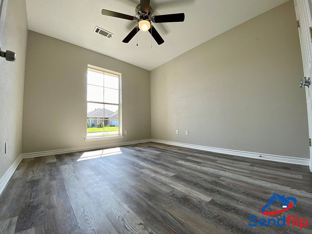 4-Bedroom Owner Finance Home in Beaumont, TX in Beaumont, TX, owner financed with no credit check, photo 18 of 20