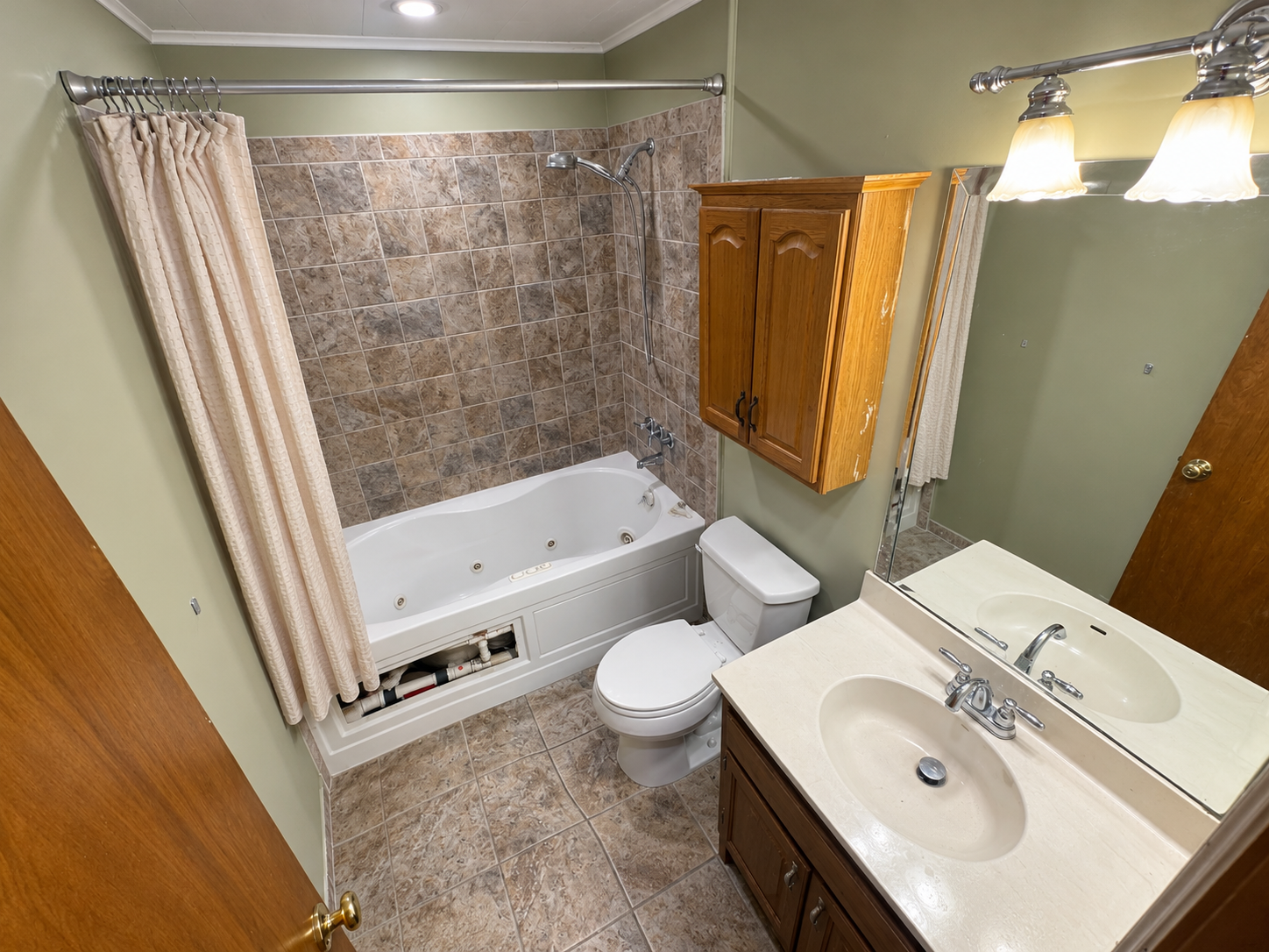 4-Bedroom Owner Finance Home in Jonesboro, GA in Jonesboro, GA, owner financed with no credit check, photo 7 of 10