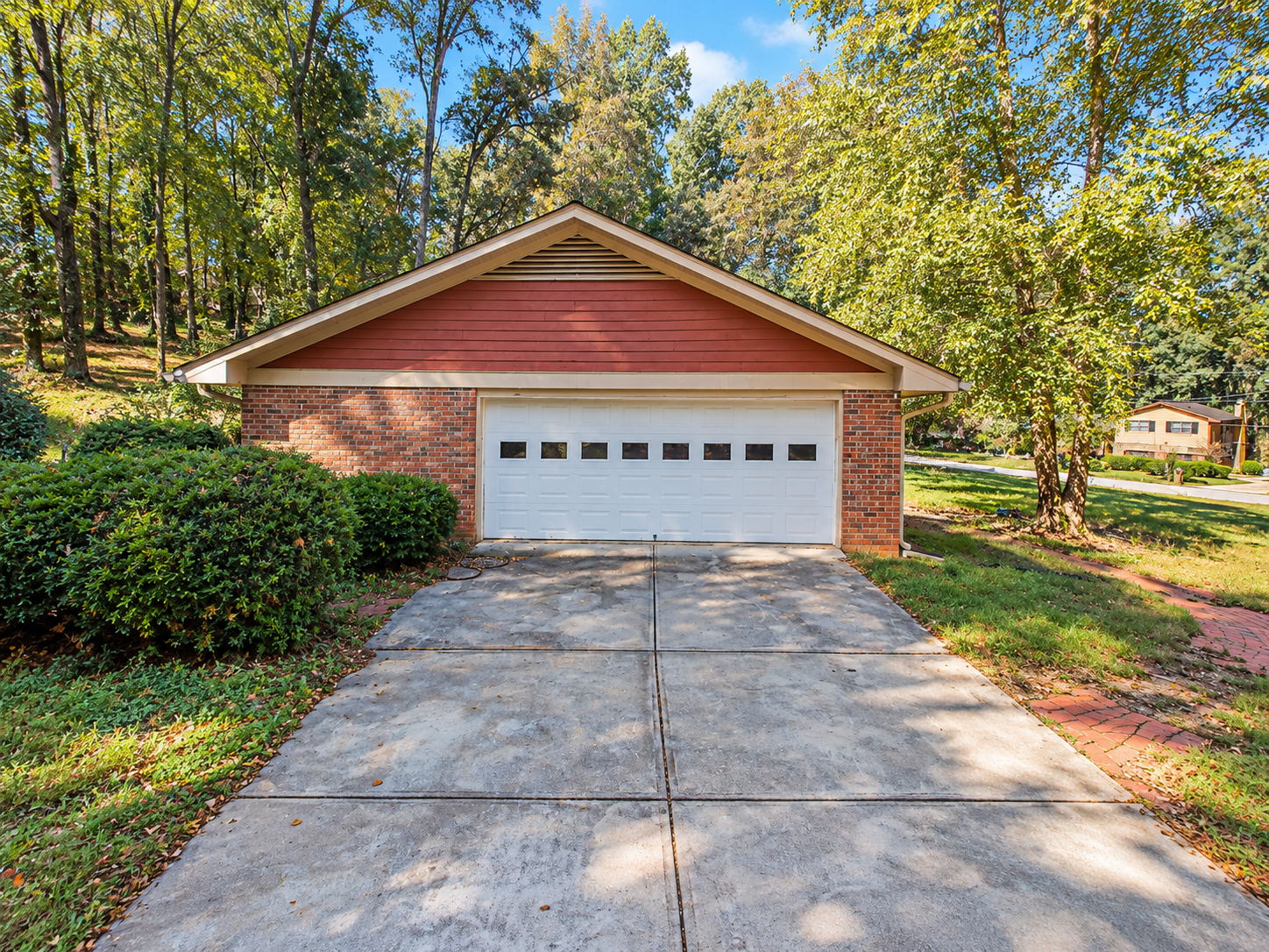 4-Bedroom Owner Finance Home in Jonesboro, GA in Jonesboro, GA, owner financed with no credit check, photo 9 of 10