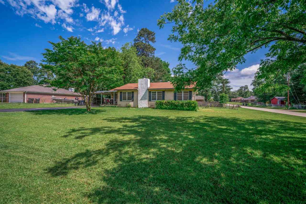 3-Bedroom Owner Finance Home in Longview, TX in Longview, TX, owner financed with no credit check, photo 3 of 18