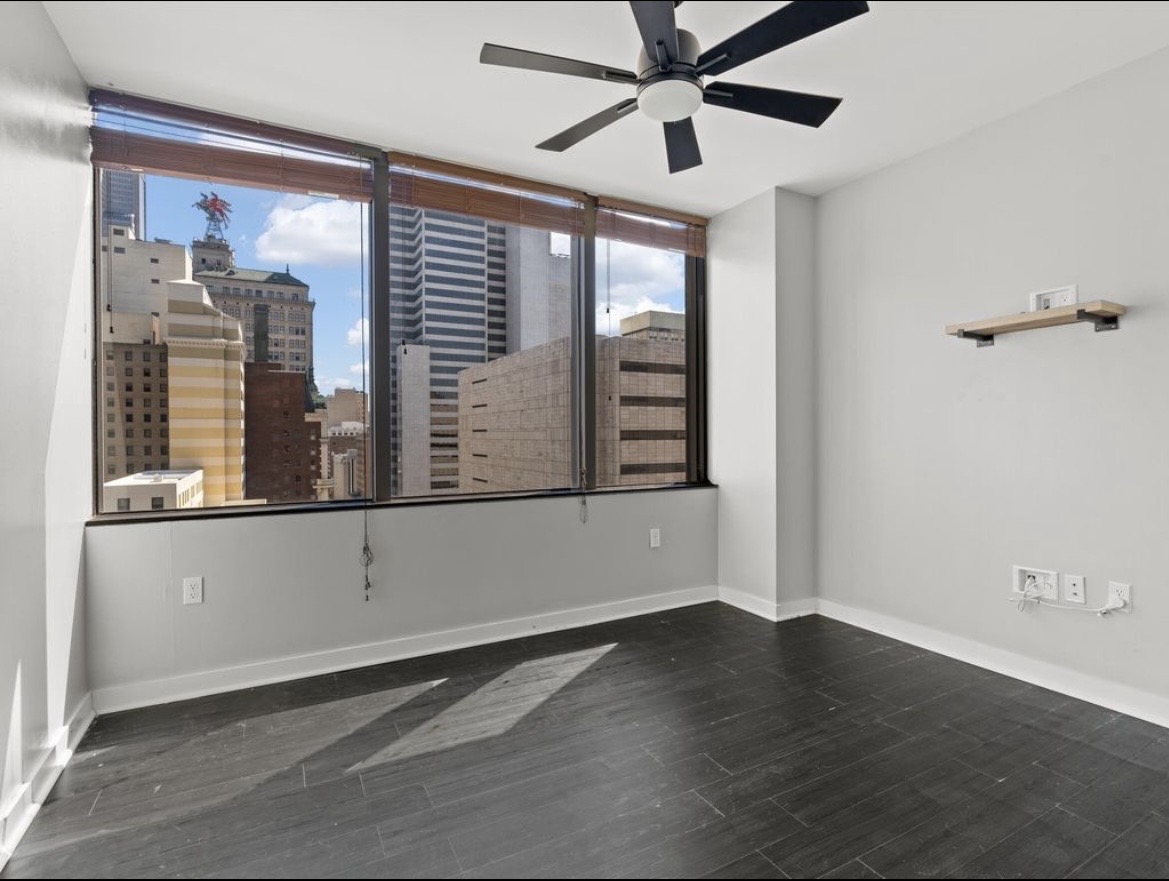 1-Bedroom Owner Finance Condo in Dallas, TX in Dallas, TX, owner financed with no credit check, photo 7 of 10