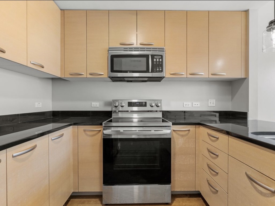 1-Bedroom Owner Finance Condo in Dallas, TX in Dallas, TX, owner financed with no credit check, photo 3 of 10