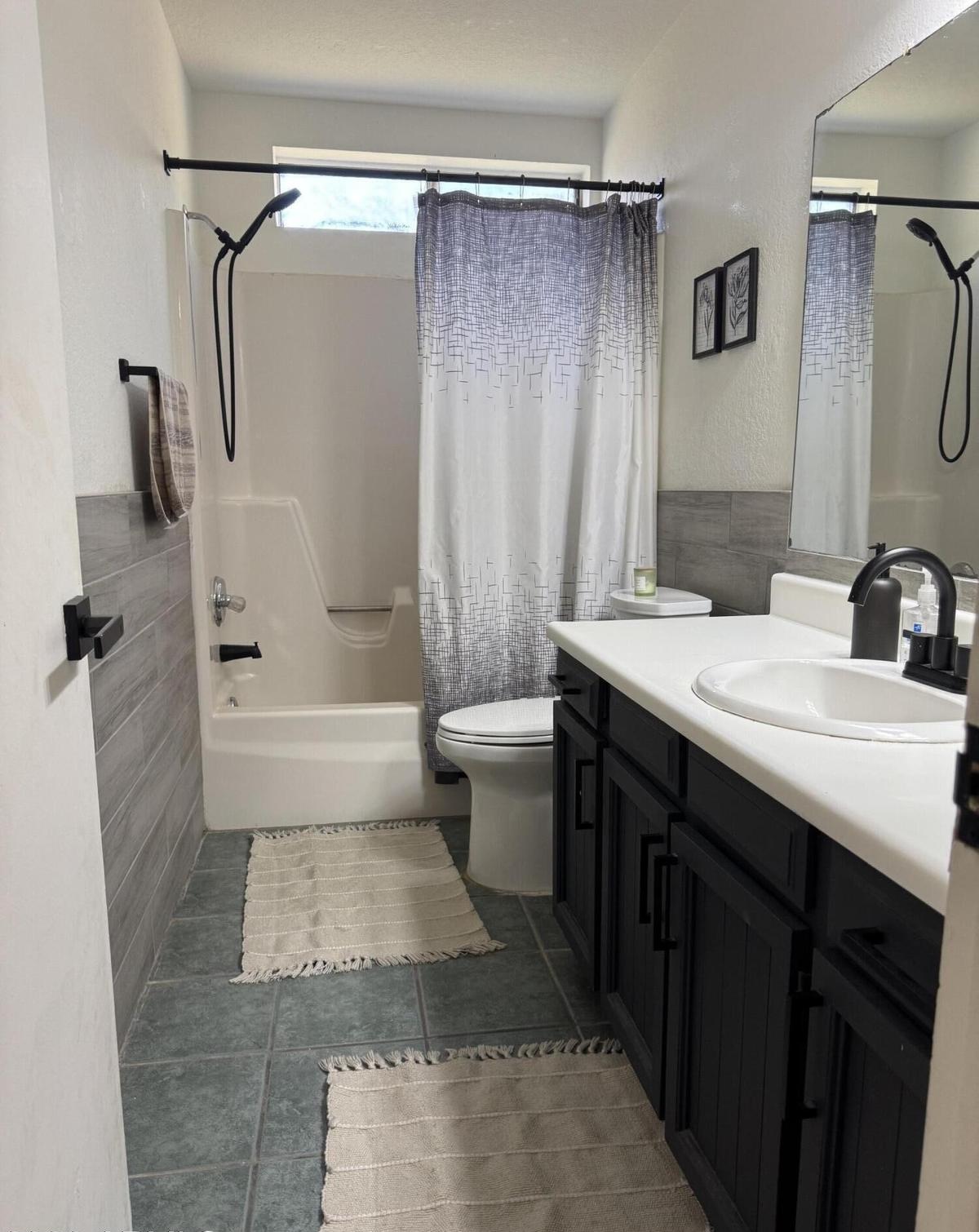3-Bedroom Owner Finance Home in Glendale, AZ in Glendale, AZ, owner financed with no credit check, photo 7 of 8