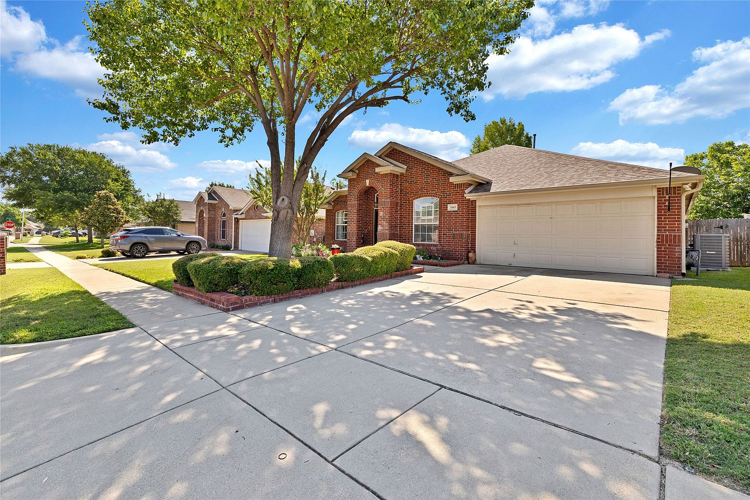 4-Bed Owner Finance Home in Saginaw in Saginaw, TX, owner financed with no credit check, photo 2 of 40
