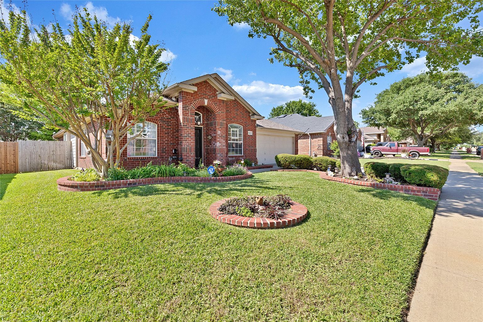 4-Bed Owner Finance Home in Saginaw in Saginaw, TX, owner financed with no credit check, photo 3 of 40
