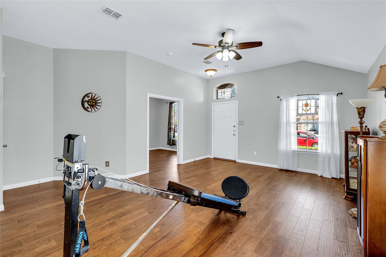 4-Bed Owner Finance Home in Saginaw in Saginaw, TX, owner financed with no credit check, photo 6 of 40