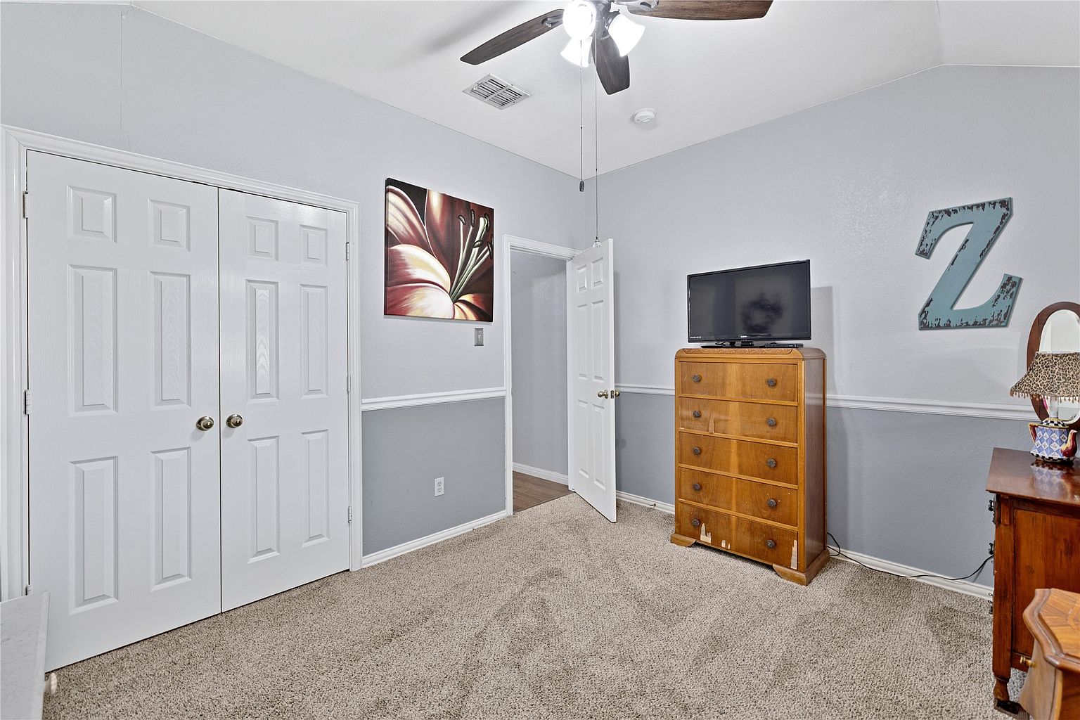 4-Bed Owner Finance Home in Saginaw in Saginaw, TX, owner financed with no credit check, photo 28 of 40