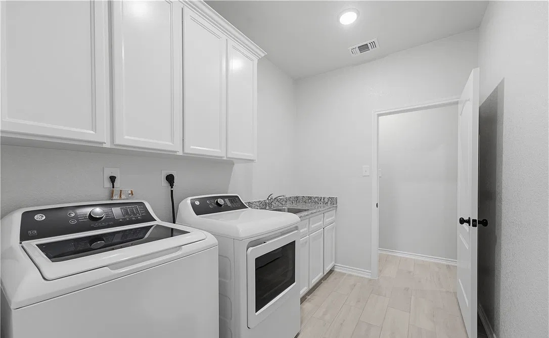 4-Bedroom Owner Finance Home in Killeen, TX — Built 2024 in Killeen, TX, owner financed with no credit check, photo 6 of 10