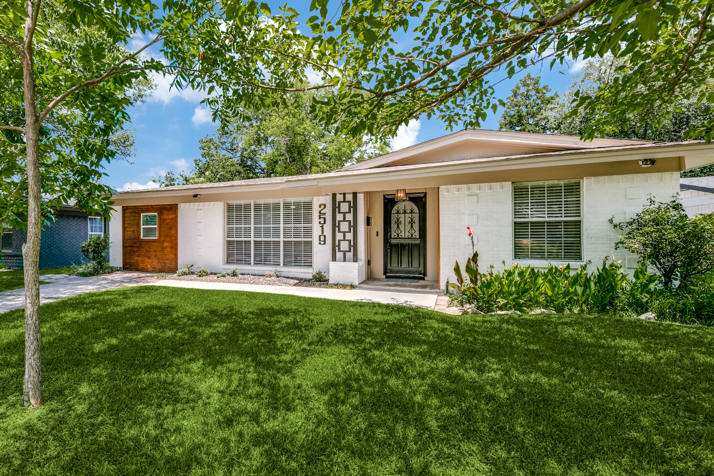 Home at Dallas, TX 75228