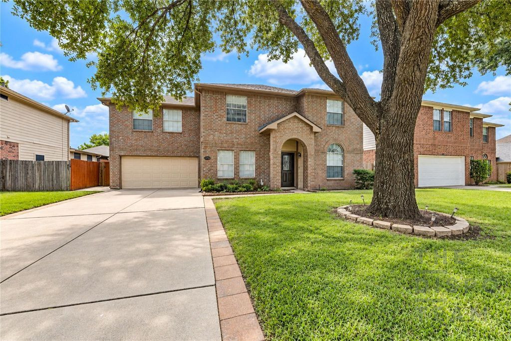 5-Bedroom Owner Finance Home in Houston, TX in Houston, TX, owner financed with no credit check, photo 3 of 20