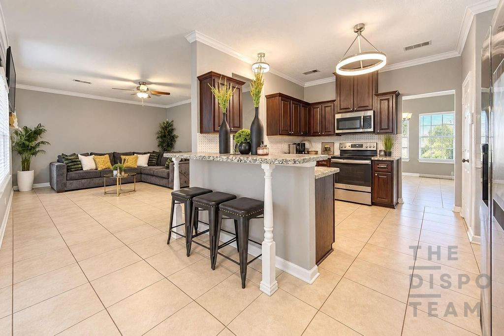 5-Bedroom Owner Finance Home in Houston, TX in Houston, TX, owner financed with no credit check, photo 5 of 20
